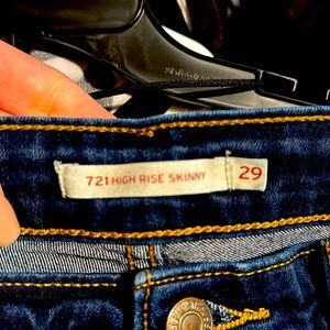 Levi’s Jeans WOMAN - Style: 721 HIGH RISE SKINNY  - Color: TO THE NINE